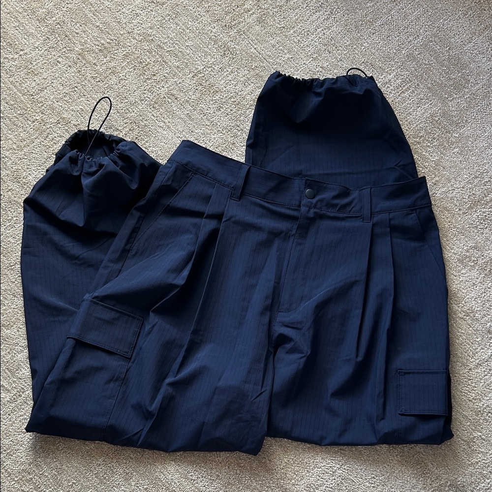 GAPFIT NAVY PARACHUTE PANTS